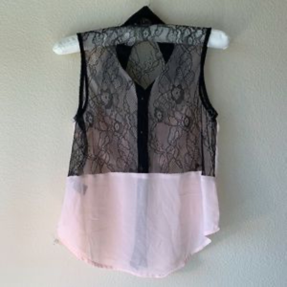 Pink Sheer Sleeveless Top With Black Lace Back Button Up Collar Size Small - Picture 2 of 5